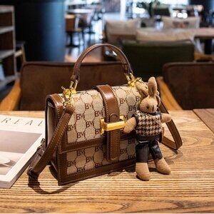 Hong Kong cowhide genuine leather retro small square bag